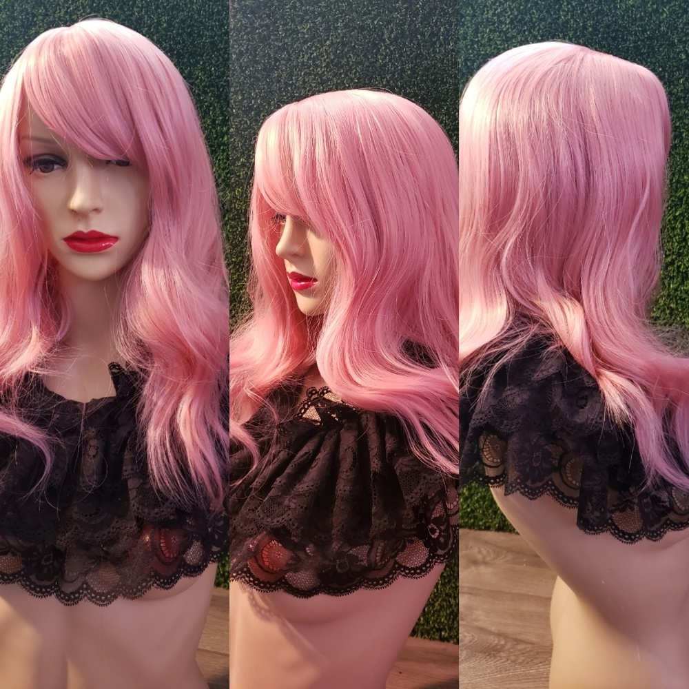 Brand new ποΈ Pink Wig with Bangs π - Picture 3 of 7